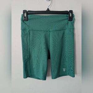 Victoria's Secret Emerald Green Bicycle Yoga Shorts With Pockets Size Small